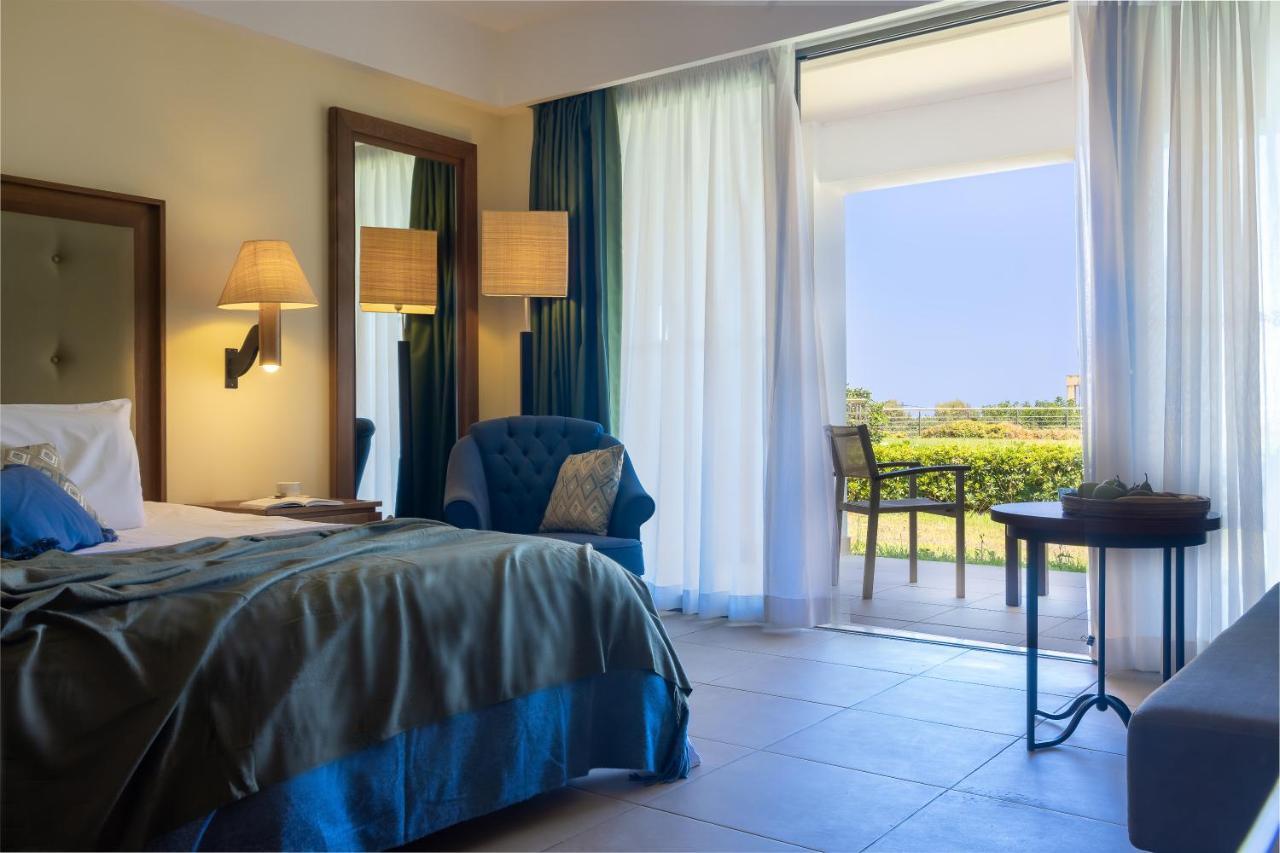 Giannoulis - Cavo Spada Luxury Sports & Leisure Resort & Spa Колимварион Экстерьер фото